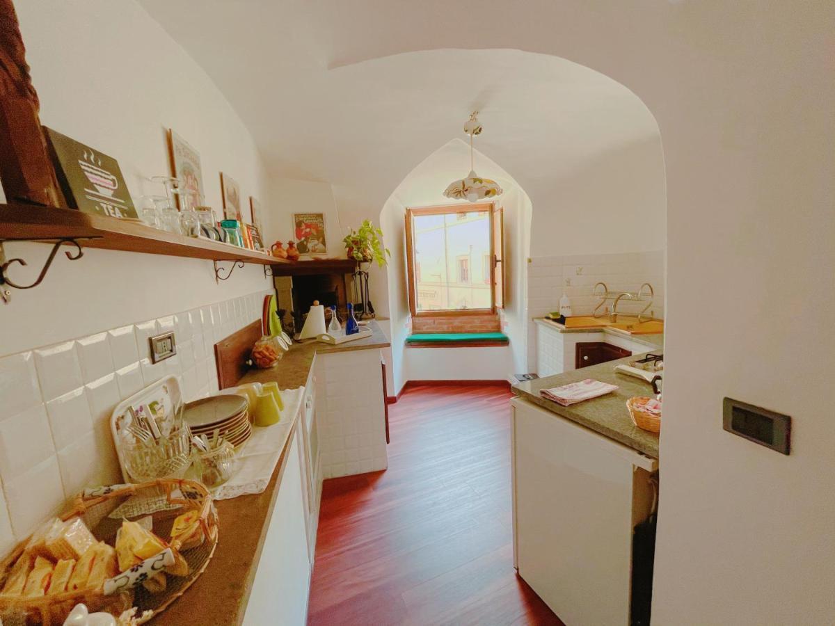B&B Chiostro San Marco Tarquinia Exterior photo
